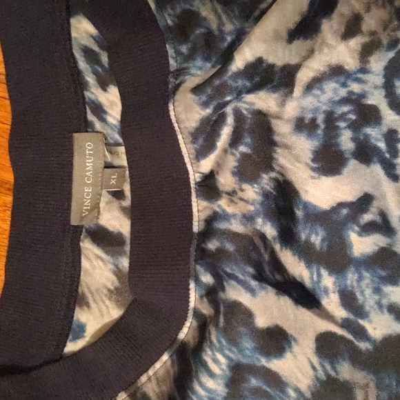 Vince Camuto Blouse - Picture 2 of 3